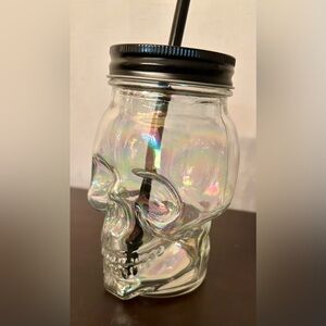 NWTs Skull Sipper, glass, iridescent Mason jar. 18oz